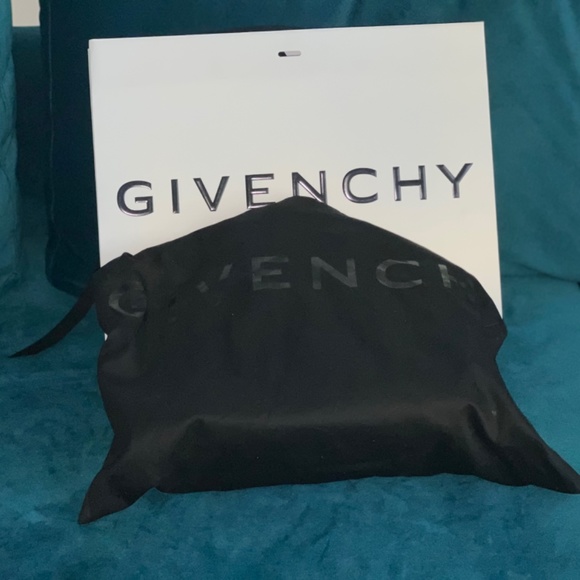 100% Authentic Givenchy Shopper Tote Bag; Brand New - Picture 3 of 13